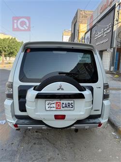 ميتسوبيشي باجيرو